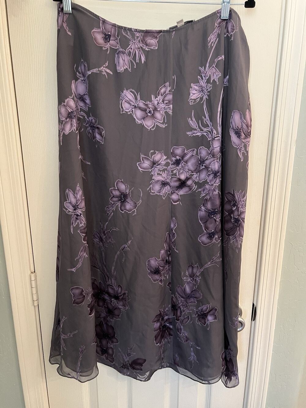 emanuel ungaro 16w Midi Skirt 90’s Minimalist Y2K